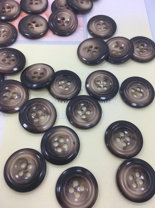 QUALITY 7/8" Coffee Cream Buttons ITALIAN Vintage Sewing Button for Clothing / Coat & Jacket Buttons / Designer Decorative Buttons 578