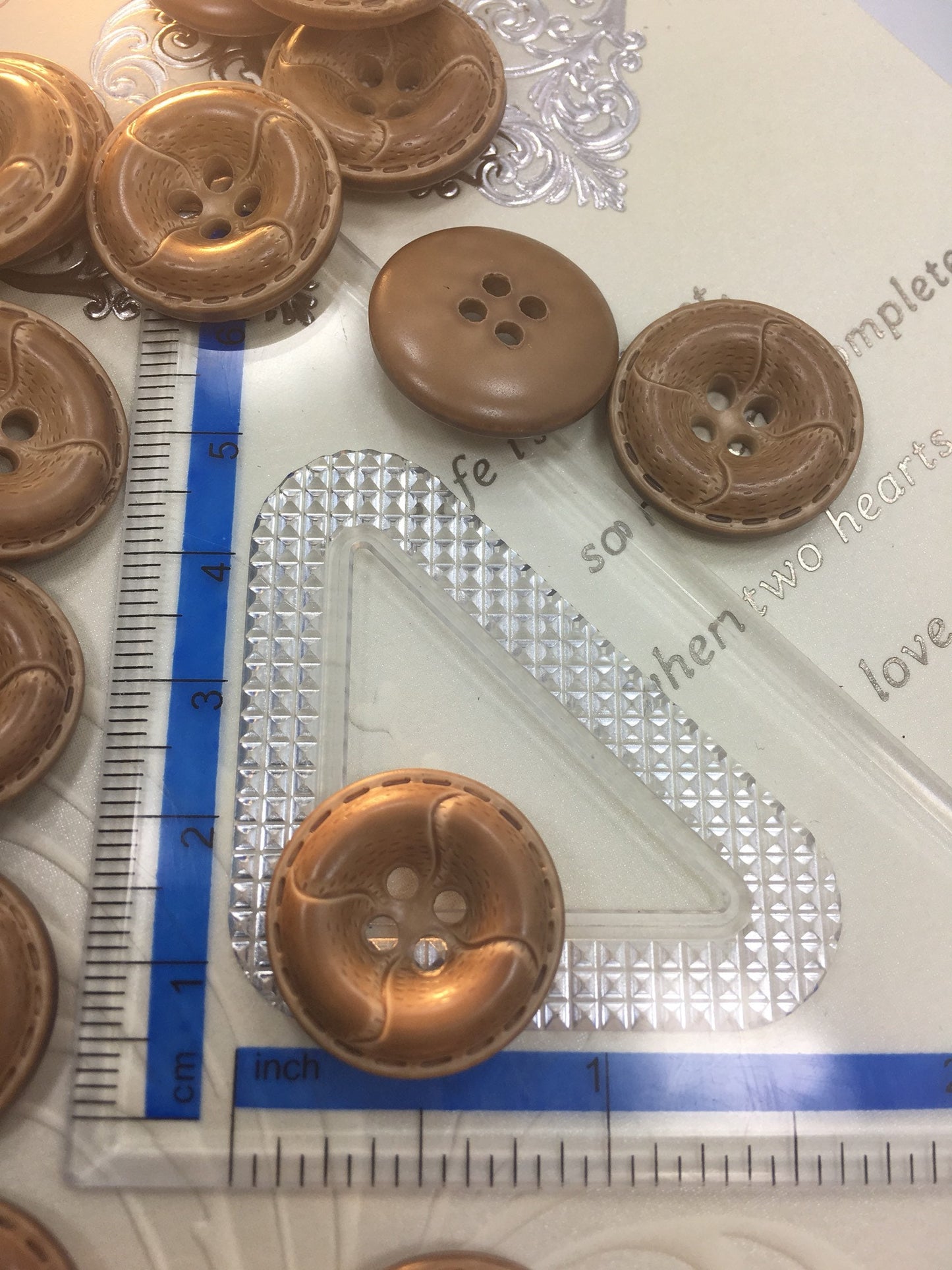 QUALITY 13/16" Leather-look Tan Buttons Made in JAPAN Vintage Sewing Button for Clothing 544