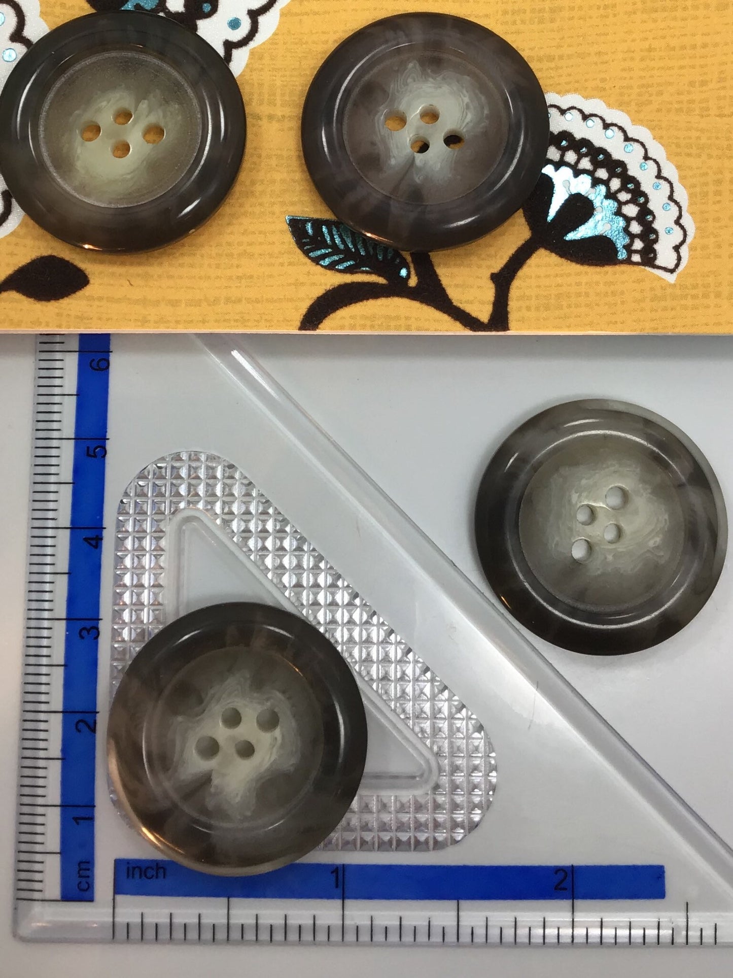 QUALITY 1-1/8" Designer Multi-grey Buttons ITALIAN Vintage Sewing Button for Clothing / Coat & Jacket Buttons / Designer Buttons 600