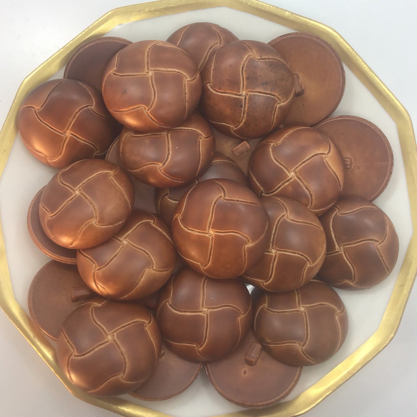 QUALITY 1-1/8" Camel Brown Shank Buttons ITALIAN Vintage Sewing Button for Clothing / Coat & Jacket Buttons / Designer Buttons 629