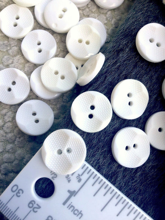 Italian Designer Eggshell White 2 Hole Buttons 3/4" (19mm) 30L Vintage Sewing Button #1092 by the piece & Wholesale Buttons