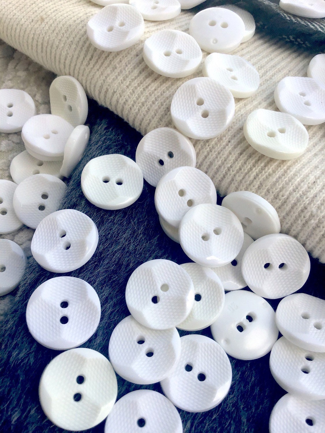 Italian Designer Eggshell White 2 Hole Buttons 3/4" (19mm) 30L Vintage Sewing Button #1092 by the piece & Wholesale Buttons