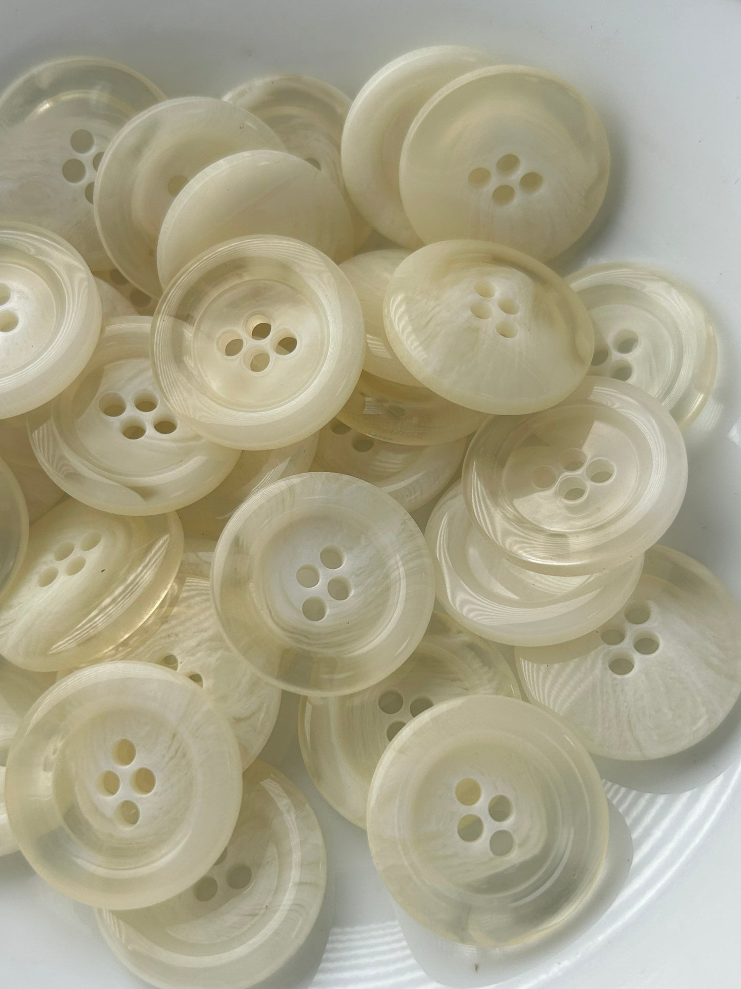 ITALIAN BUTTONS 4 hole Clear White Buttons 1” (25mm) Designer Buttons / Clothing Buttons #1070