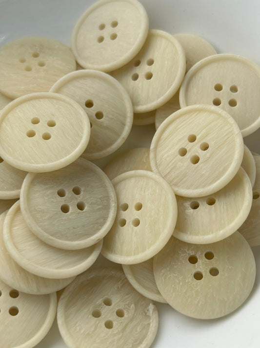 ITALIAN BUTTONS 4 hole Light Beige Buttons 1” (25mm) Designer Buttons / Clothing Buttons #1088