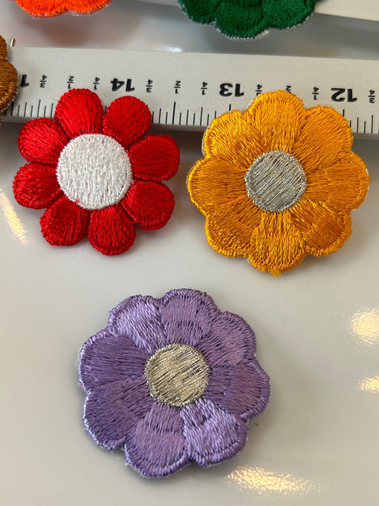 6 pieces FLORAL VINTAGE appliqués green purple orange red brown yellow solid color flower iron on Patches #16
