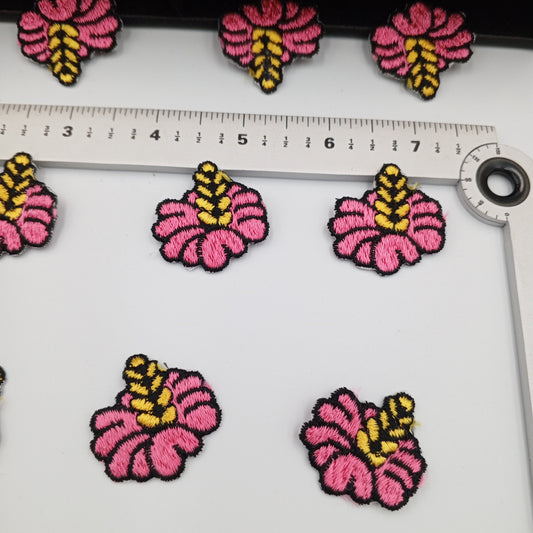 FLORAL VINTAGE appliques yellow magenta flower iron-on Patches #186