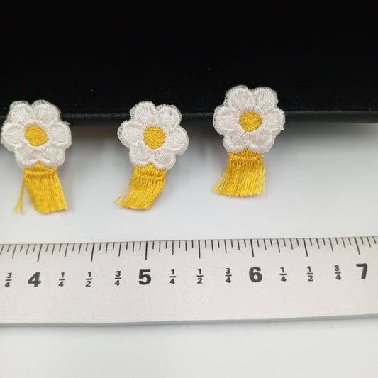 FLORAL VINTAGE applique yellow fringe white flower iron on Patches #202