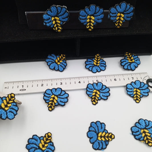 FLORAL VINTAGE appliques yellow blue flower iron-on Patches #188