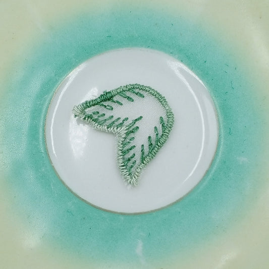 VINTAGE appliques green sheer leave embroidery Patches #336