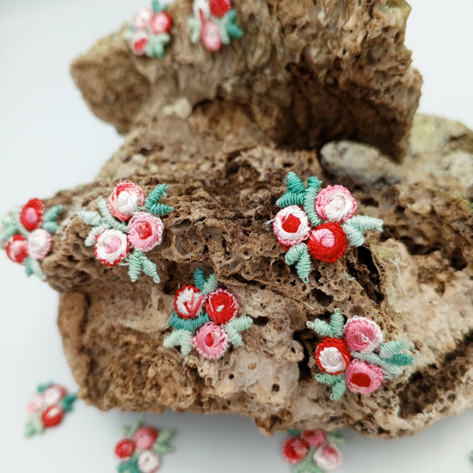 VINTAGE appliques cute pink red white flower Embroidery Patches #304