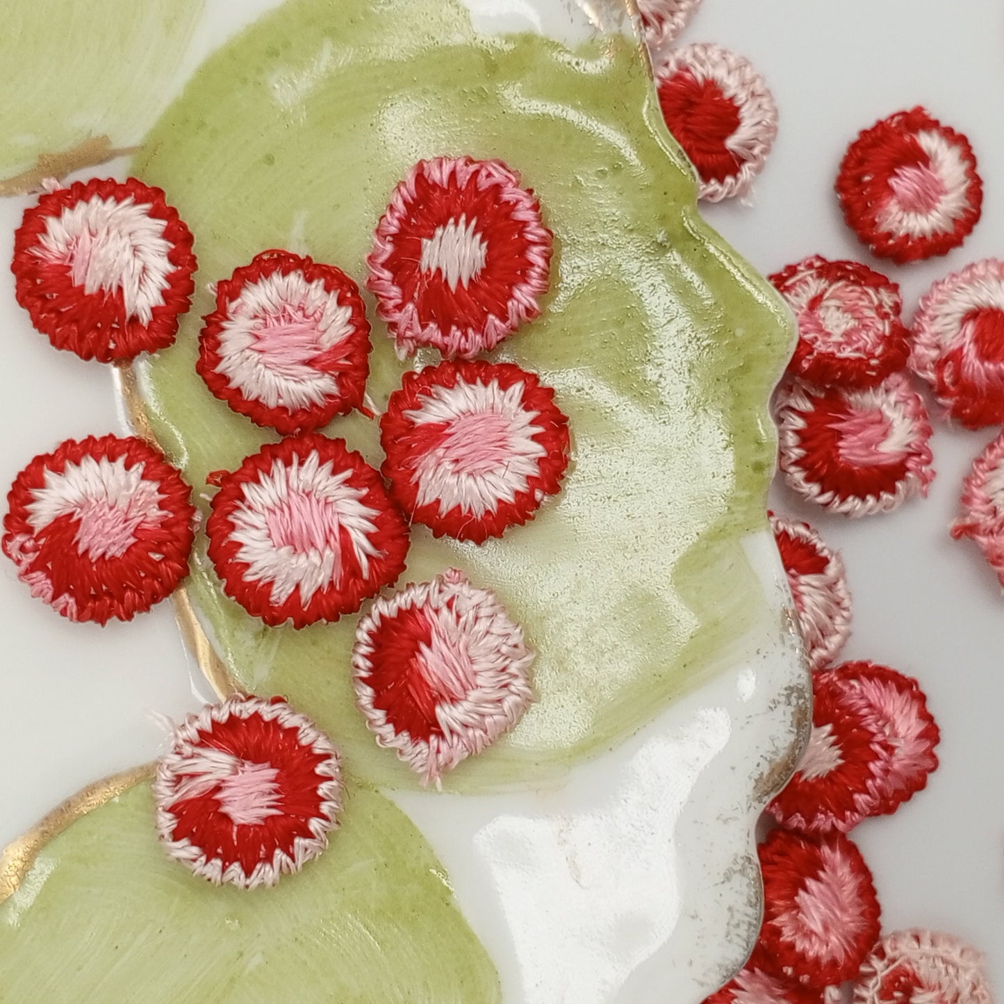 VINTAGE appliques cute pink red dot flower embroidery Patches #324