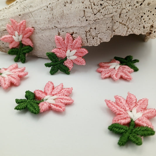 FLORAL VINTAGE appliques pink white flower Patches #241