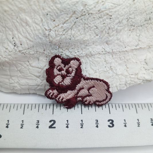 Wildlife appliques Merlot Pink Lion Patches #402