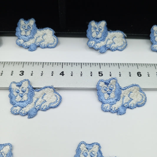 Wildlife appliques Light Blue White Lion Patches #401