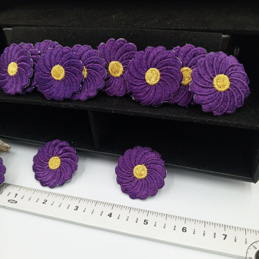 FLORAL VINTAGE appliques Gold Metallic Purple flower iron-on Patches #205