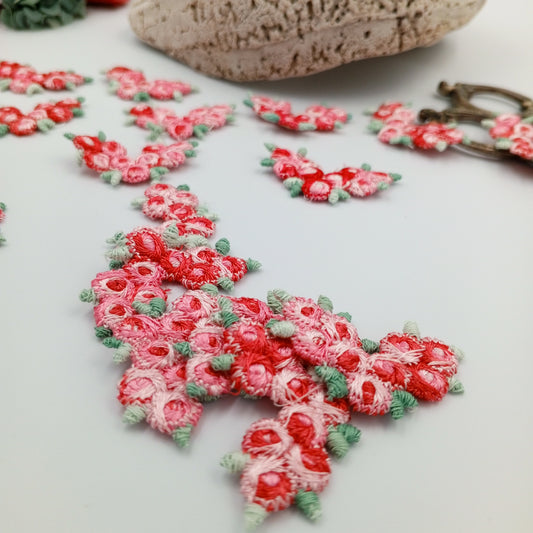 FLORAL VINTAGE appliques light green pink red flower Patches #303