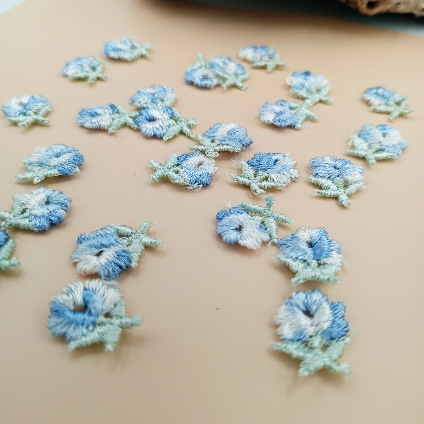 VINTAGE appliques cute pastel blue flower Patches #289