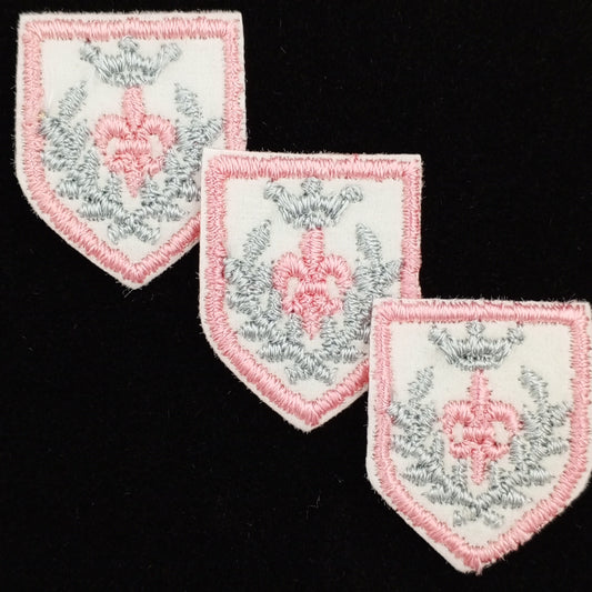 VINTAGE Badge Patches gray pink white shield Embroidered Appliques #710