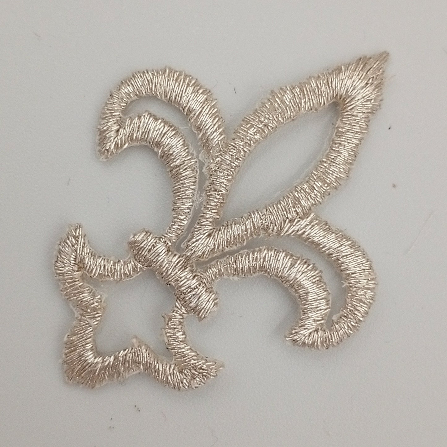 VINTAGE Badge Patches metallic silver Embroidered Appliques #774