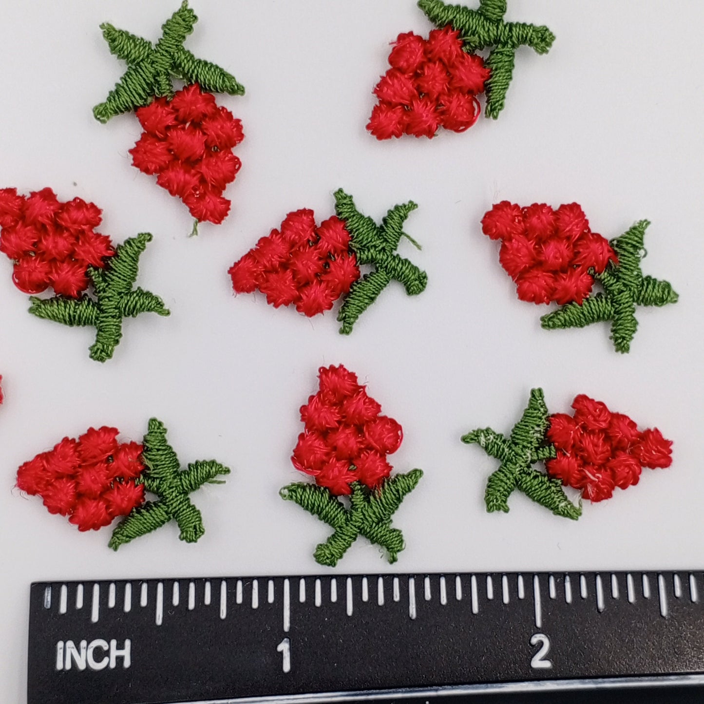 VINTAGE appliques cute red flower cluster embroidery Patches #293