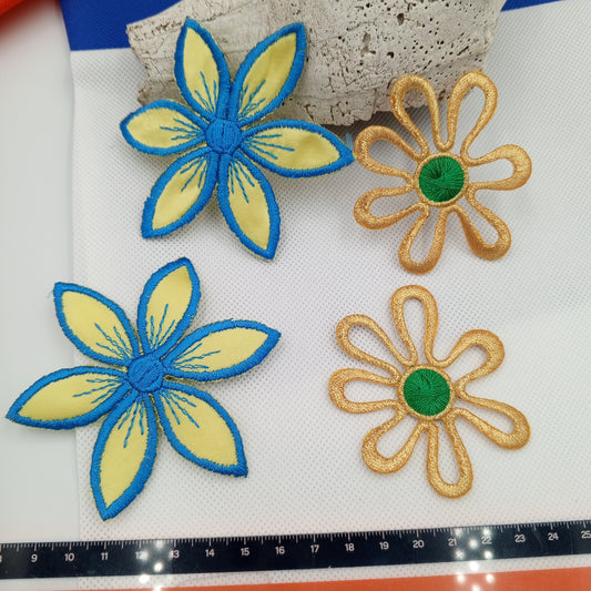 4 pieces FLORAL VINTAGE appliques metallic gold emerald green blue yellow flower Patches #132