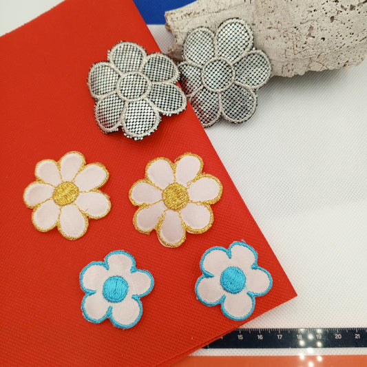 6 pieces FLORAL VINTAGE appliques metallic gold white silver black turquoise flower Patches #133