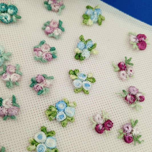 50 pieces FLORAL VINTAGE appliques yellow light green forest green pink blue flower Patches #147