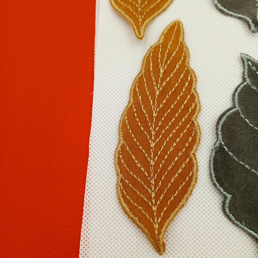 8 pieces FLORAL VINTAGE appliques gray wood brown dark green black flower Patches #155