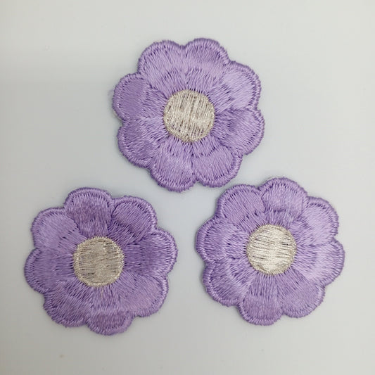 FLORAL VINTAGE appliques white purple lavender flower Patches Iron on #214