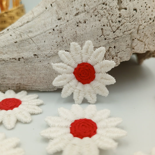 FLORAL VINTAGE applique Red white Flower Patches #221