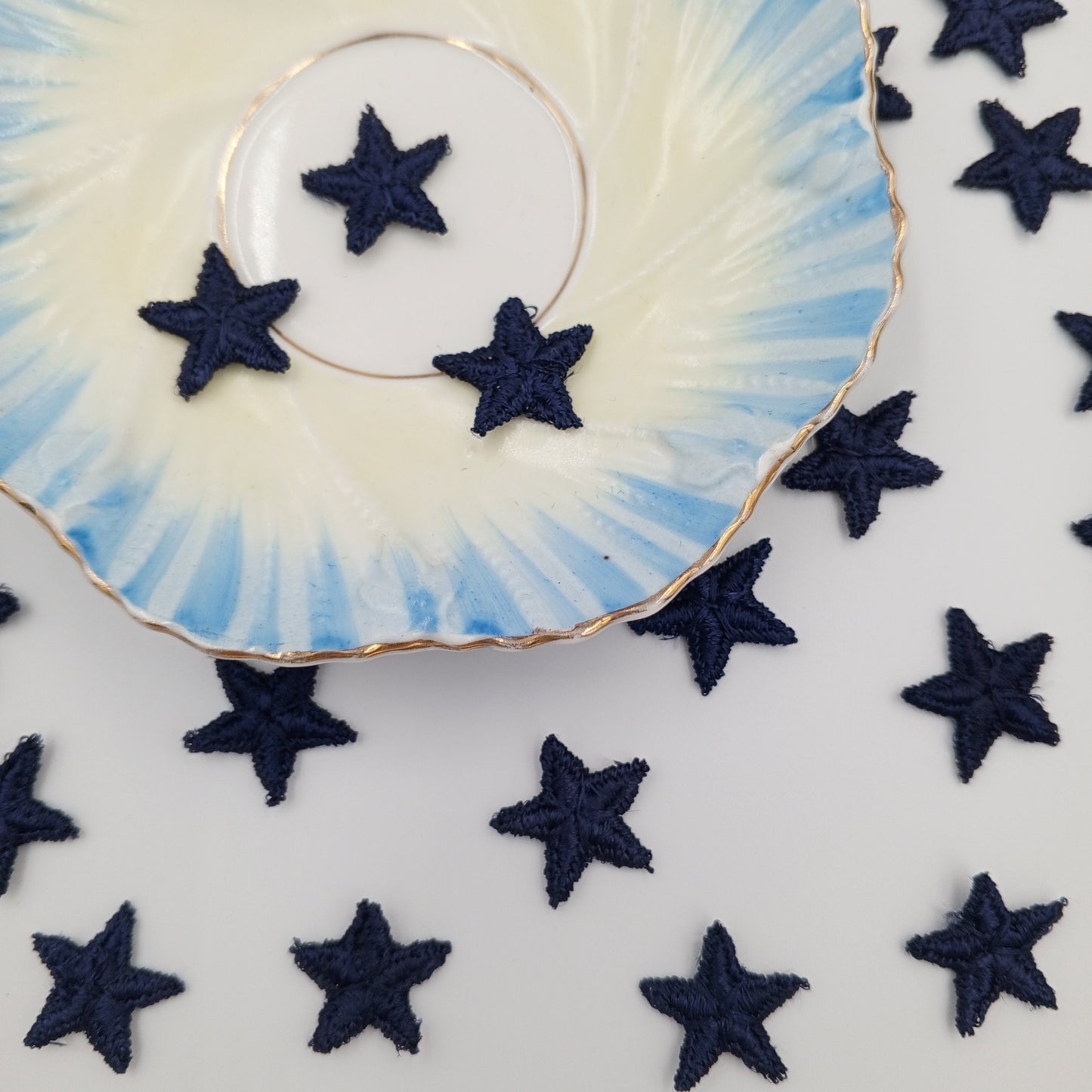 Iron on Navy Stars appliques VINTAGE Embroidered Blue Star Patches #620