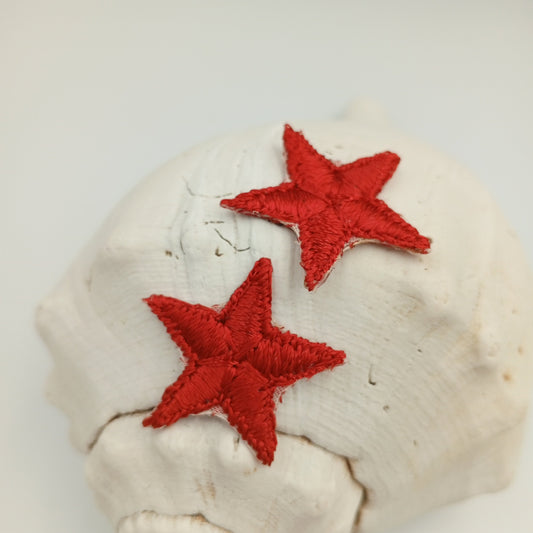 Red Stars appliques VINTAGE Iron on Patches for Sewing, Clothing and Crafting #616