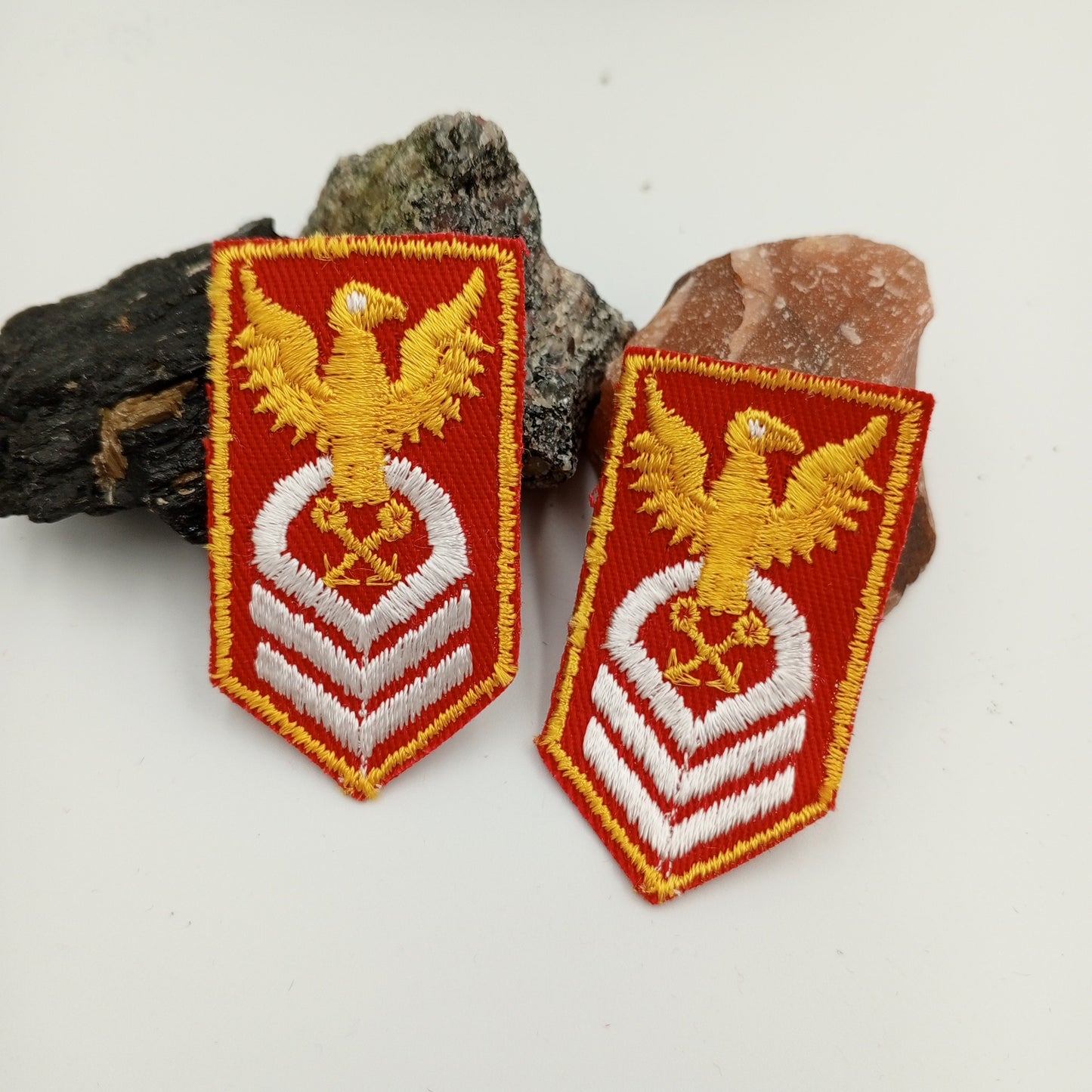 VINTAGE Gold Eagle Badge Patches Red twill yellow white Embroidered patch Appliques #716