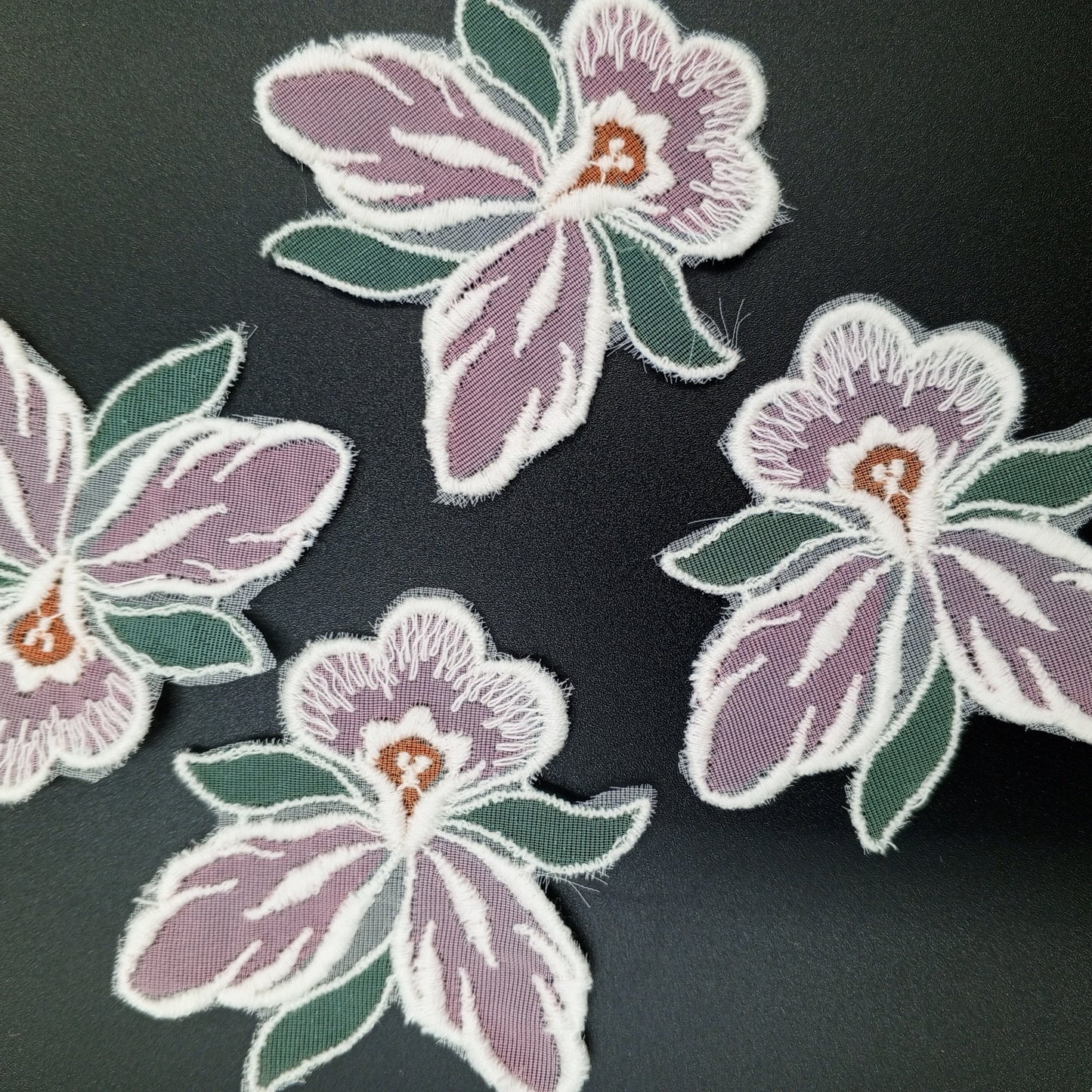 FLORAL VINTAGE appliques pink white orange green flower Patches #283