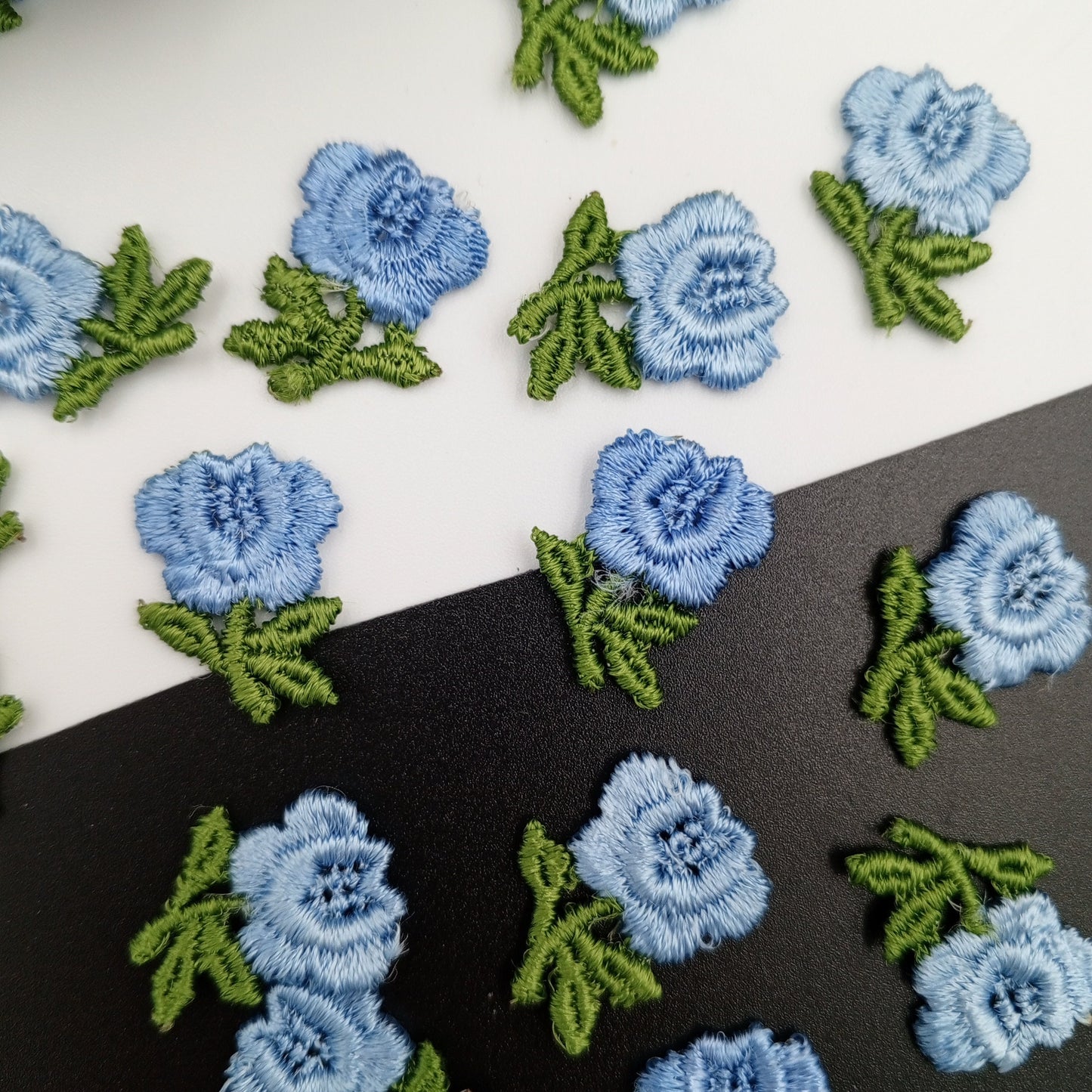 FLORAL VINTAGE appliques blue flower Patches #255