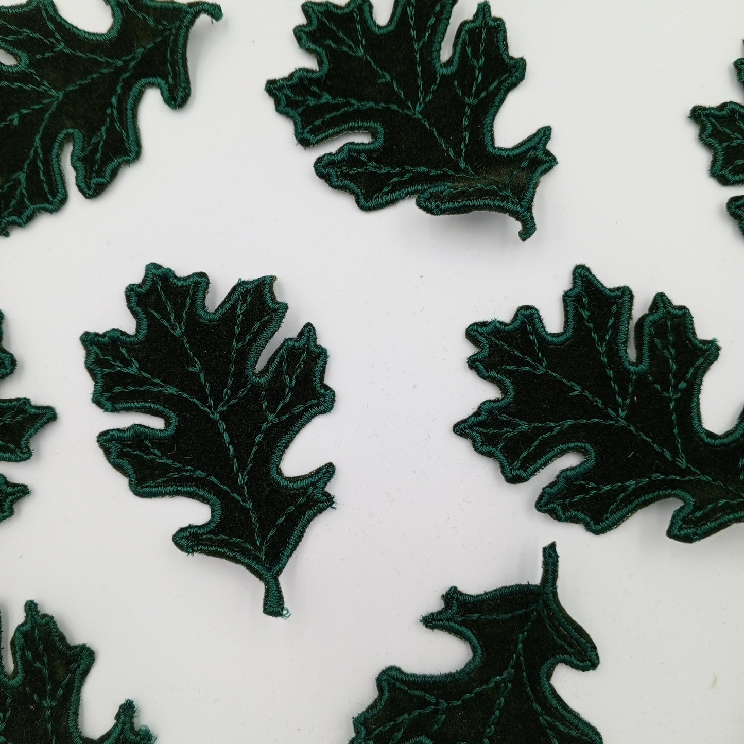 Forest Green Leaf Fabric Patch Embroidered Hunter Green Leaf Sewing Applique patches for DIY Sewing Crafting Clothing Revamps Embellishments