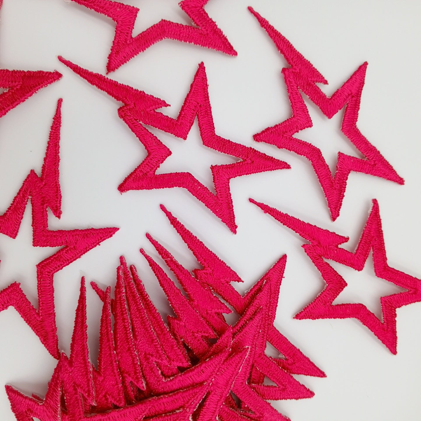 Hot pink Shooting Star appliques VINTAGE Iron on Patches for creative crafting projects #600