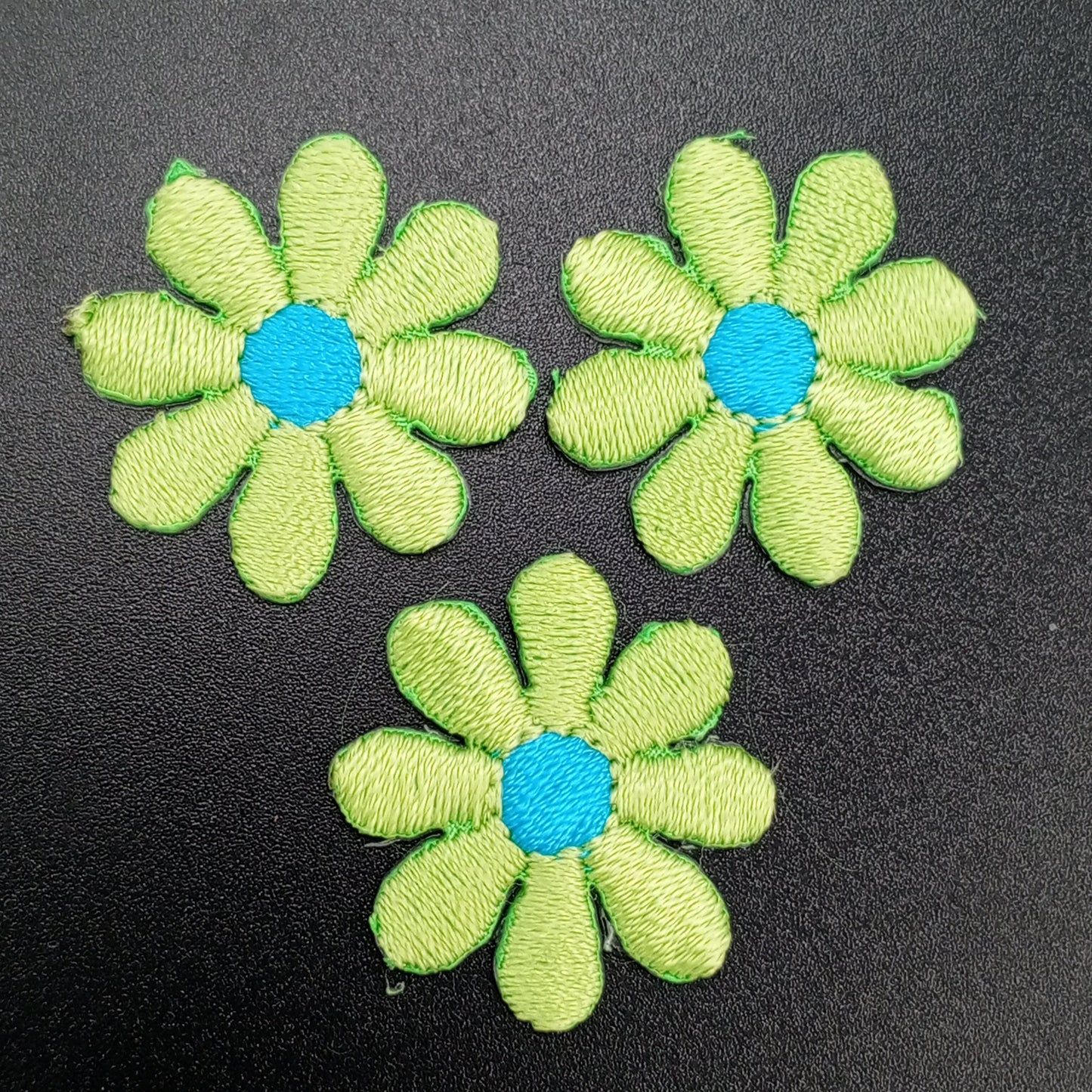 FLORAL VINTAGE applique turquoise lime green Flower Patches #270