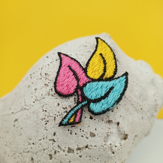 Colorful Leaf Patch Iron-on Appliques Hot Pink Turquoise Yellow Leaves Patches Embroidery Vintage Decorating Applique #331