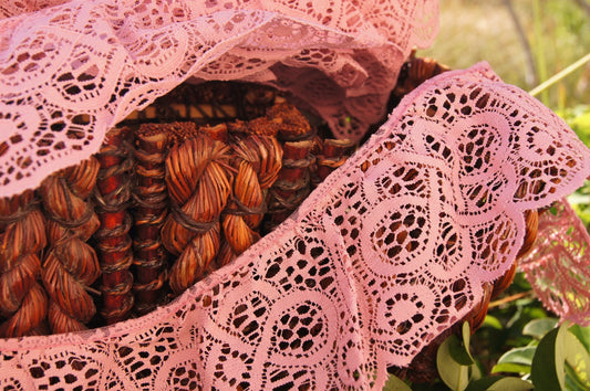 Ruffled Scallop Lace Gorgeous Cluny Style Mauve Pink Ruffled Scallop Lace 3¼" wide