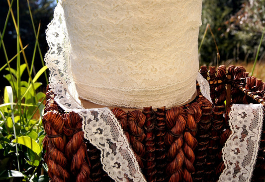 1¾" wide Pretty Floral Scalloped Lace Trim Light Beige