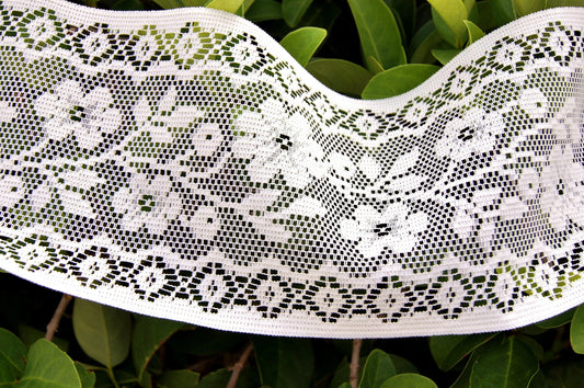 Vintage Floral Filet Style Insertion Lace Trim 4¾" wide