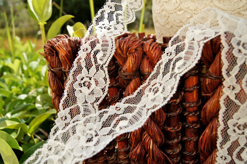 Cream Floral Scalloped Lace Trim 1⅜" wide