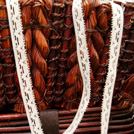 Dark Ivory Picot Edge Lace