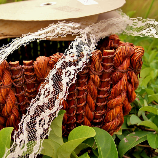 Peach Cream Stiff Vintage Lace