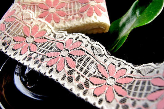 Daisy Cream Lace Trim