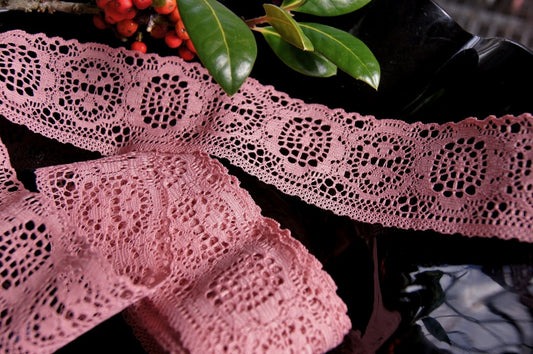 Mauve Floral Lace Trim