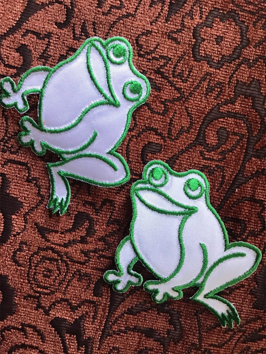 Vintage Green White Iron-on Frog Decorative Applique Patch #5057