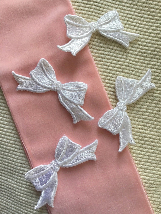 Decorative White Bow Vintage Applique Patches #5060