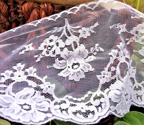 Chantilly Lace Trim